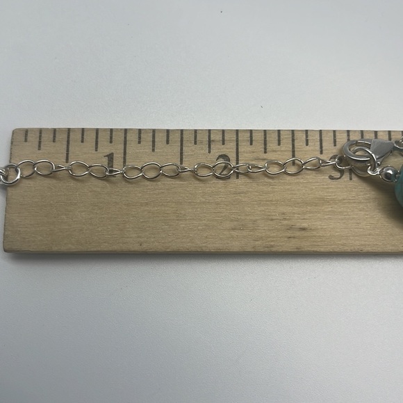 Dyed Turquoise Howlite & Rose Necklace - Picture 5 of 5